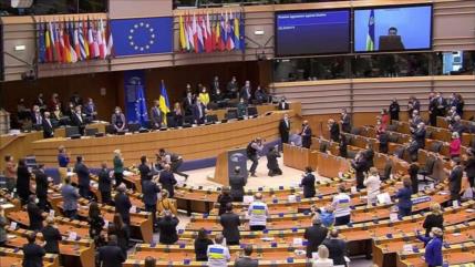 Eurocámara respalda la petición de Ucrania de entrar en la UE