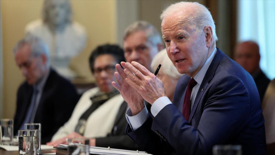 El presidente de EE.UU., Joe Biden, habla en una reunión del gabinete en la Casa Blanca, Washington, 3 de marzo de 2022. (Foto: Reuters)