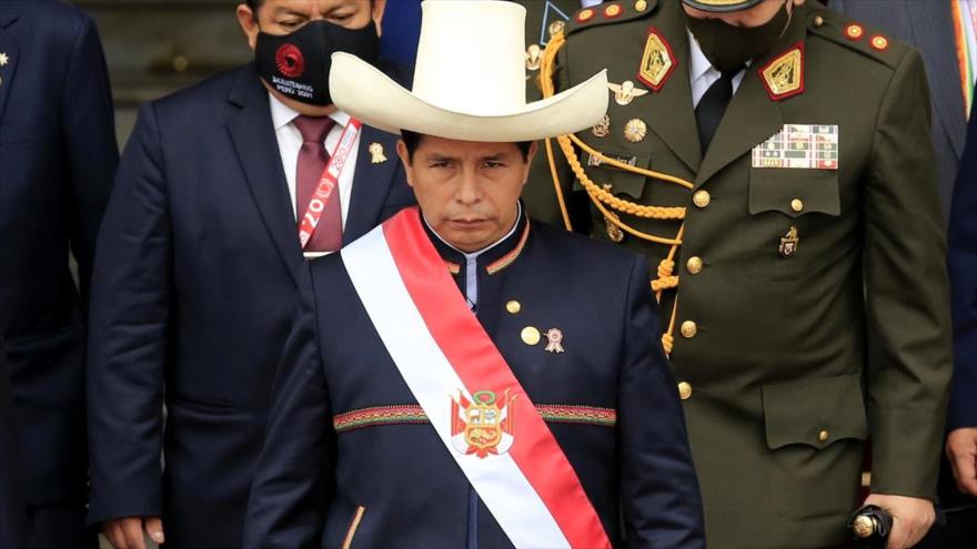 Lo Bue: Unidad nacional es el primer reto del Gobierno de Castillo