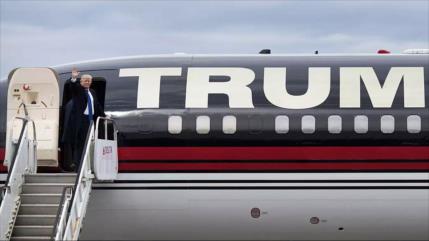 Aterriza de emergencia avión de Trump por fallo técnico