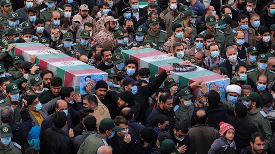 Ceremonia fúnebre de fuerzas del CGRI de Irán que cayeron mártires en un ataque israelí en Siria, Teherán, 10 de marzo de 2022. (Foto: Fars)