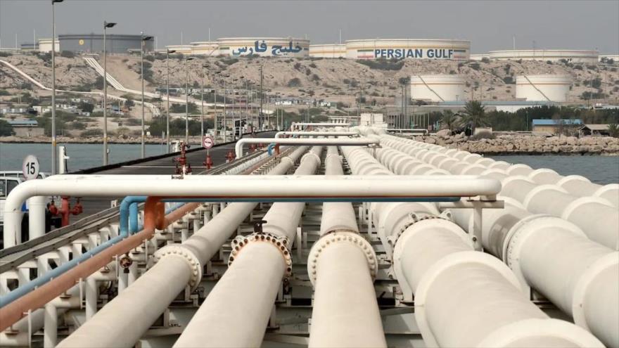 Irán se jacta de aumento de exportación de su crudo pese a sanciones | HISPANTV