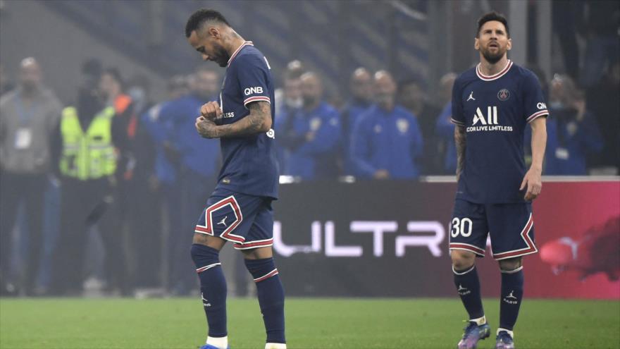 Vídeo: Messi y Neymar abucheados por hinchas del PSG