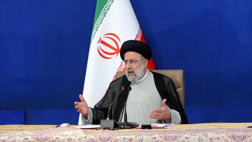El presidente de Irán, Seyed Ebrahim Raisi, habla en una reunión en Teherán, la capital, 14 de marzo de 2022. (Foto: president.ir)