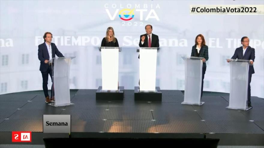 Candidatos a la Presidencia asisten al primer debate en Colombia