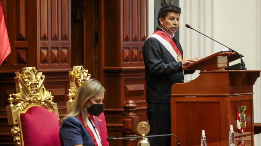 ‘El tiempo me dará la razón’: Castillo rechaza acusaciones de corrupción | HISPANTV