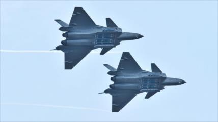 Caza chino J-20 casi choca con F-35 de EEUU en mar de la China Oriental