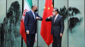 Irán y China subrayan la lucha contra unilateralismo y sanciones