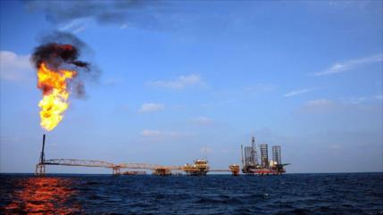 Irán continuará producción de petróleo y gas durante un siglo