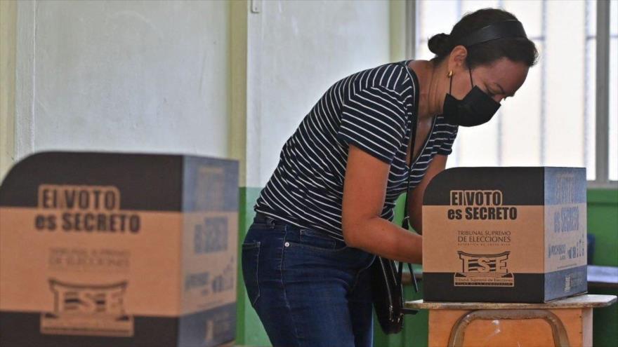 Coronado: Opciones de balotaje en Costa Rica son altamente riesgosas | HISPANTV