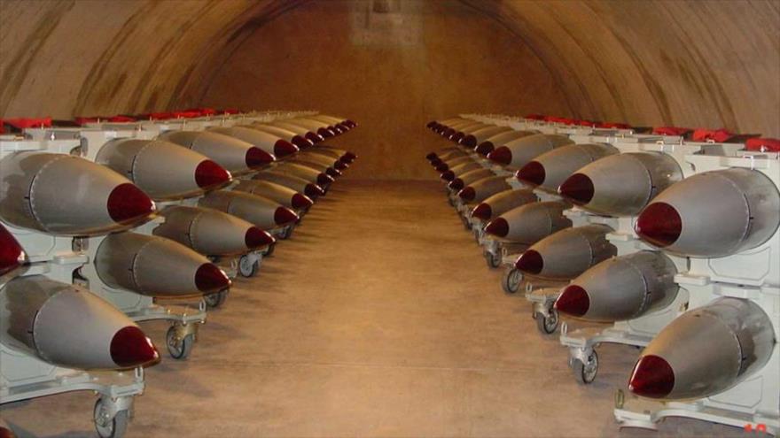 Lo Bue: EEUU busca desatar una guerra nuclear desde otros países