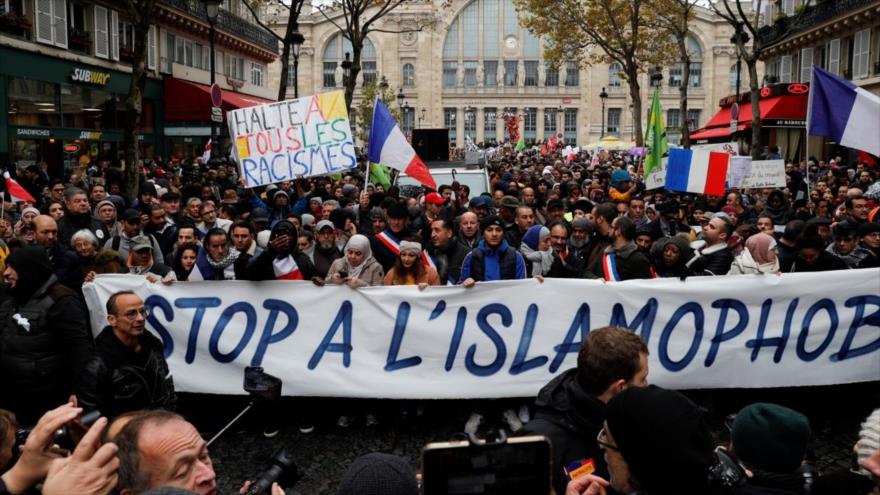 Musulmanes de Francia, preocupados por el aumento de islamofobia 