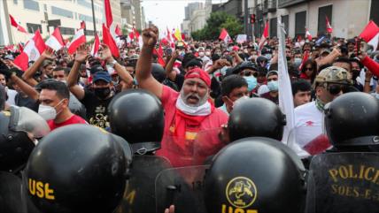  Celac respalda al Gobierno de Perú tras violentas manifestaciones