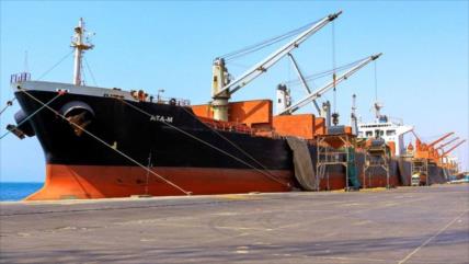 Arabia Saudí viola la tregua y confisca buque con combustible para Yemen