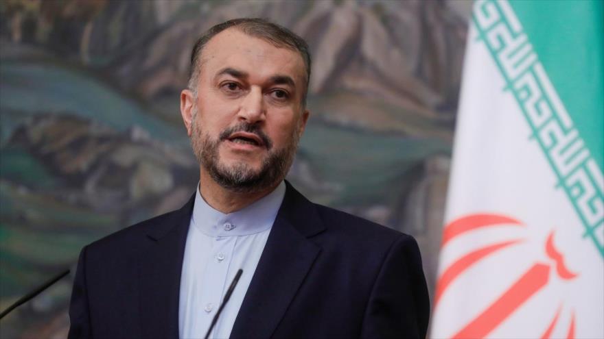 El ministro iraní de Asuntos Exteriores, Hosein Amir Abdolahian.