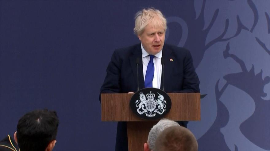 “Medida poco compasiva”: Johnson enviará a migrantes a Ruanda | HISPANTV