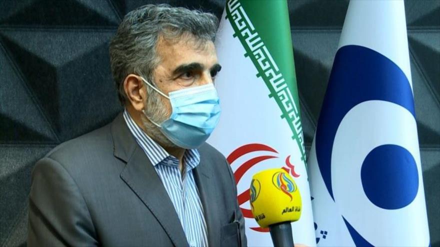Portavoz de Organización de Energía Atómica de Irán, Behruz Kamalvandi, ante la prensa, 16 de abril de 2022.