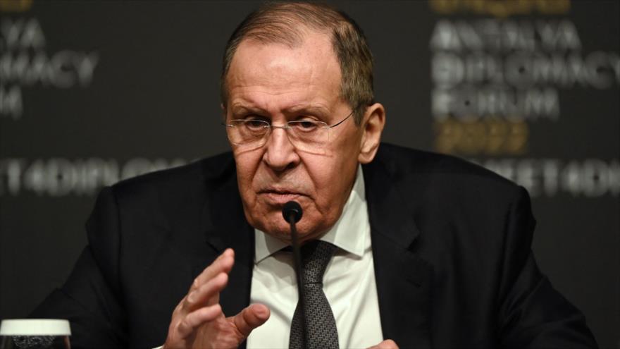 El canciller ruso, Sergei Lavrov, durante una conferencia en Turquía, el 10 de marzo de 2022. (Foto: AFP)