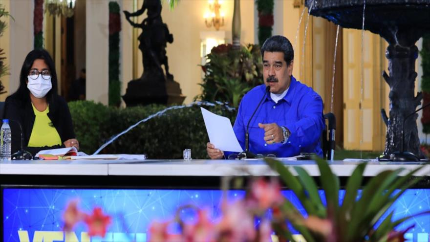 El presidente venezolano, Nicolás Maduro, en una reunión de trabajo en el Palacio de Miraflores, 20 de abril de 2022.