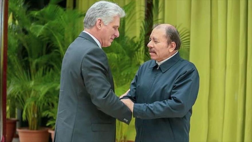 Los presidentes de Cuba y Nicaragua, Miguel Díaz-Canel (izq.), y Daniel Ortega.