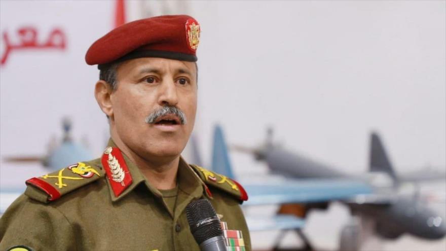Ministro yemení de Defensa, el general Muhamad Naser al-Atefi.