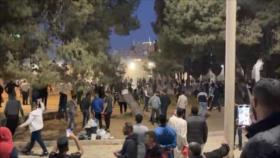 Israel asalta Al-Aqsa en Día de Al-Quds; estallan violentos choques 