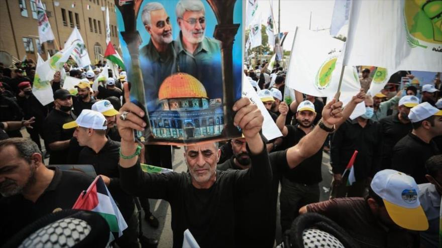 Iraquíes participan en una manifestación para conmemorar el Día Mundial de Al-Quds en Bagdad, Irak, 29 de abril de 2022. (Foto: Getty Images)