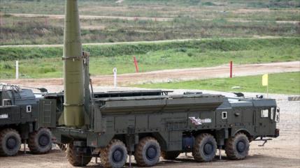 Vídeo: Misil ruso Iskander destruye sistema de cohetes ucraniano