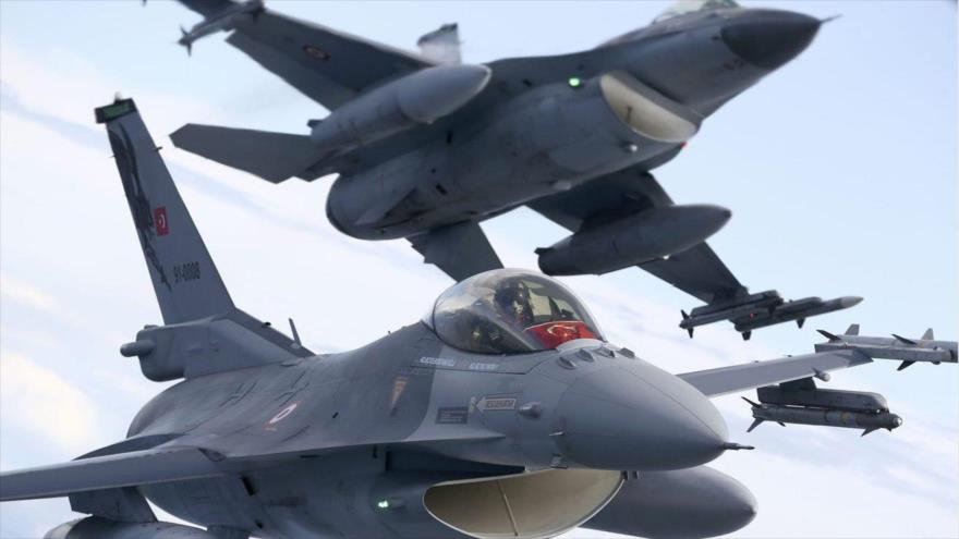 Aviones militares de Turquía lanzan bombardeos en Siria e Irak | HISPANTV