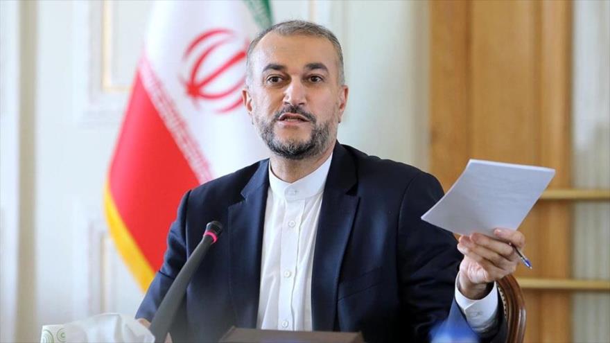 El ministro iraní de Asuntos Exteriores, Hosein Amir Abdolahian.