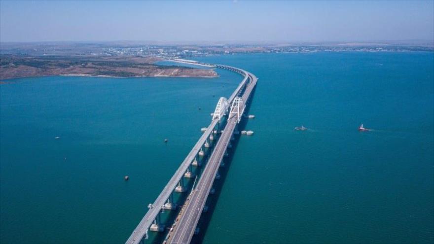 El puente de Crimea.