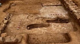 Arqueólogos hallan dos esqueletos de la época romana en Barcelona