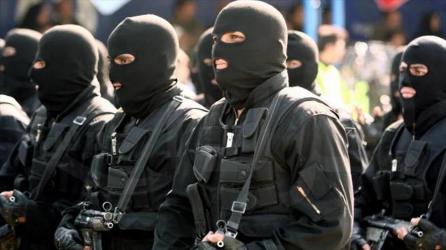 Fuerzas de seguridad iraní durante un desfile.