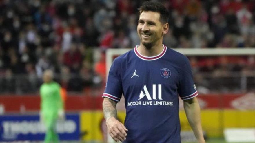 El futbolista argentino del París Saint-Germain Lionel Messi en su primer partido con el equipo, 29 de agosto de 2021.