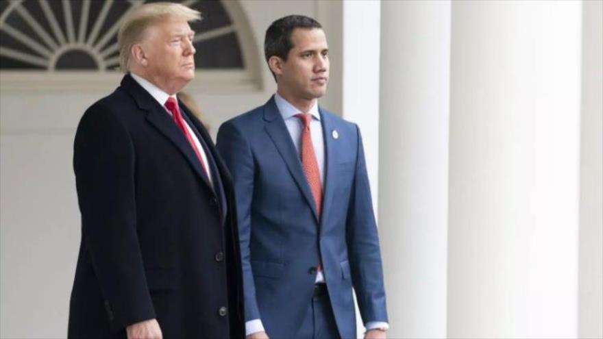 El expresidente de Estados Unidos, Donald Trump (izda.), y el dirigente opositor venezolano Juan Guaidó.