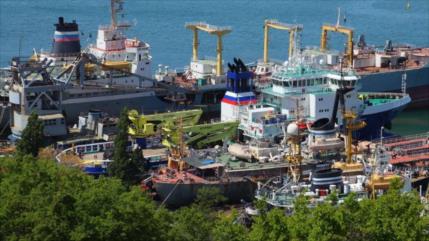 Rusia refuta con pruebas falsa noticia de Ucrania sobre su buque
