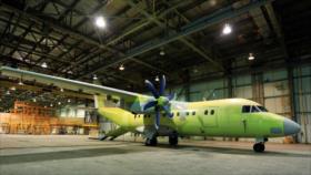 Irán presenta avión de transporte de fabricación nacional ‘Simorq’