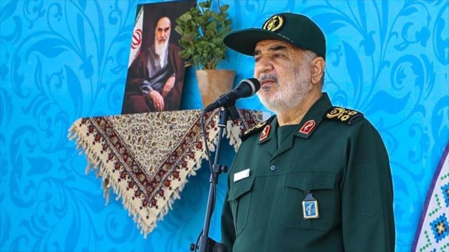 Comandante en jefe del CGRI de Irán, el general de división Hosein Salami, ofrece un discurso en Isfahan, 19 de mayo de 2022. (Foto: Tasnim)