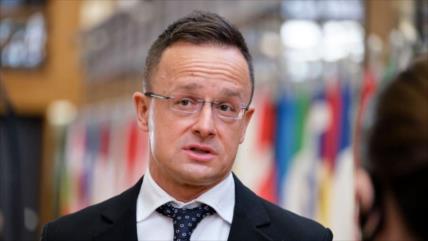 Hungría admite que su economía ‘morirá’ sin petróleo y gas rusos