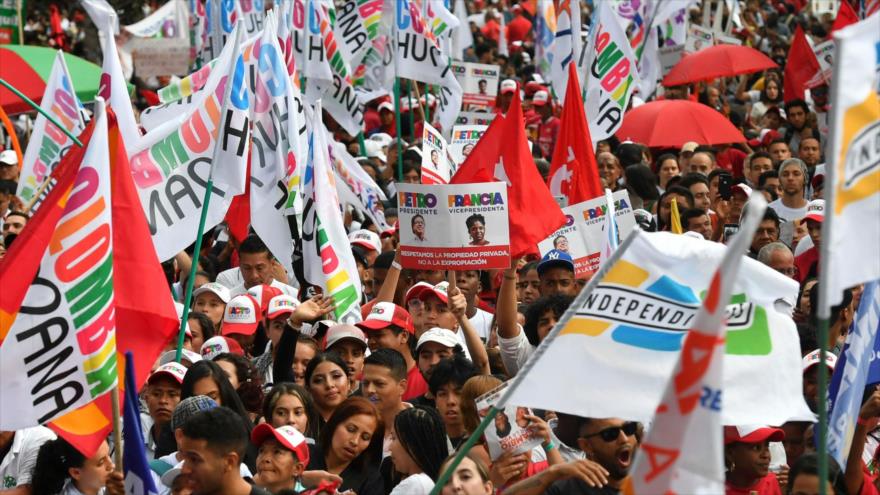 Campusano: Derecha colombiana precipita un golpe a la democracia
