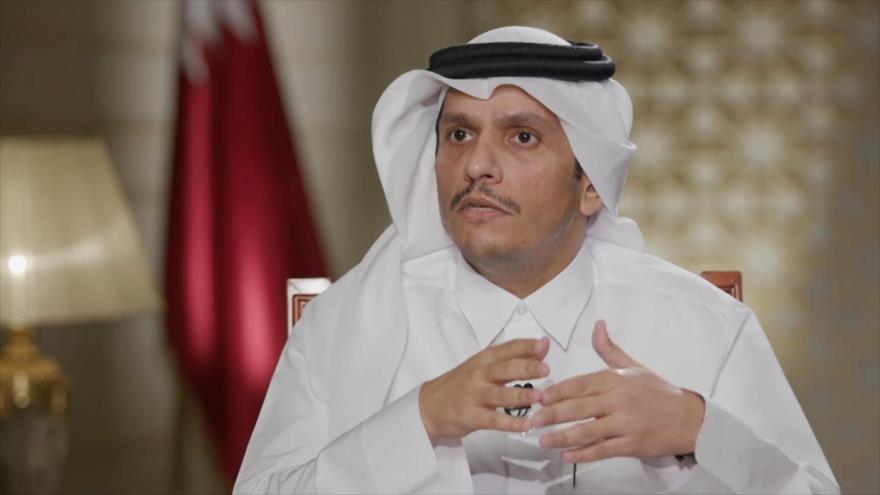 El canciller catarí, Muhamad bin Abdulrahman Al Thani, durante una entrevista.