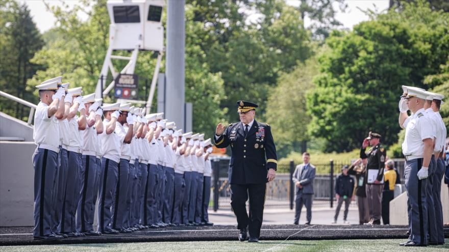 El jefe del Estado Mayor Conjunto de EE.UU., Mark Milley, en la ceremonia de graduación de la Academia Militar, en West Point, Nueva York, 21 de Mayo de 2022.
