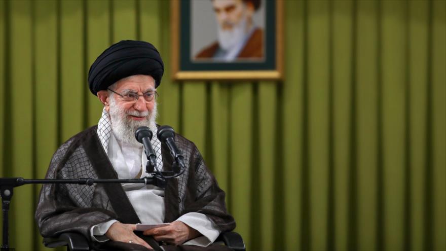 “Irán cuenta con un Líder a quien seguir para superar desafíos”
