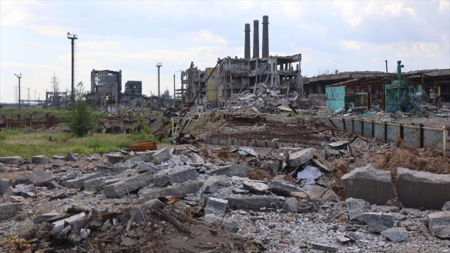 Una vista del territorio dañado de la planta Azovstal en Mariupol, Ucrania, 27 de mayo de 2022. (Foto: Gettyimages)
