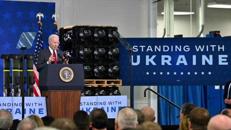 Presidente de EE.UU., Joe Biden, durante su visita a las instalaciones de Lockheed Martin, que fabrica misiles Javelin, que Washington proporciona a Ucrania, Troy, 3 de mayo de 2022. (Foto: Getty Images)