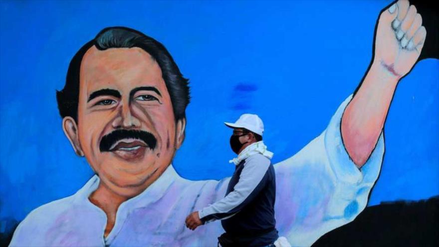 Mural del presidente nicaragüense, Daniel Ortega, en una calle de Managua, capital de Nicaragua. (Foto: Reuters)