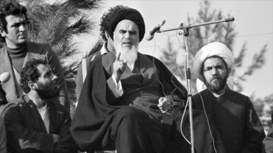 “Imam Jomeini restituyó libertad de pensamiento de los pueblos”