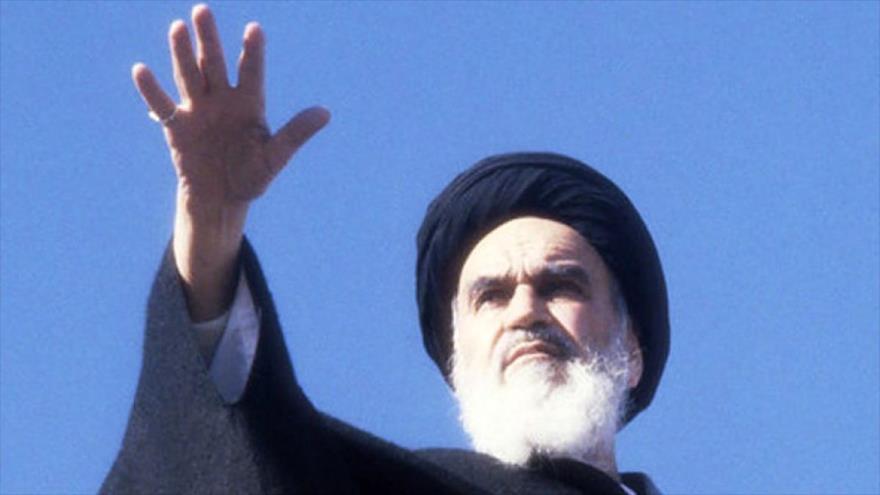 ¿Qué es lo que distingue al Imam Jomeini de otros líderes?