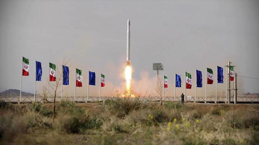 Irán avanza en campo espacial; planea poner en órbita 7 satélites | HISPANTV