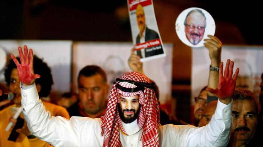 Protesta frente al consulado saudí en Estambul, Turquía. (Foto: Reuters)